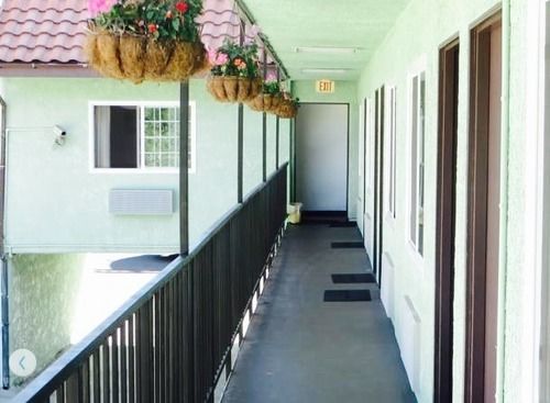 לוס אנג'לס Eagle Rock Motel מראה חיצוני תמונה